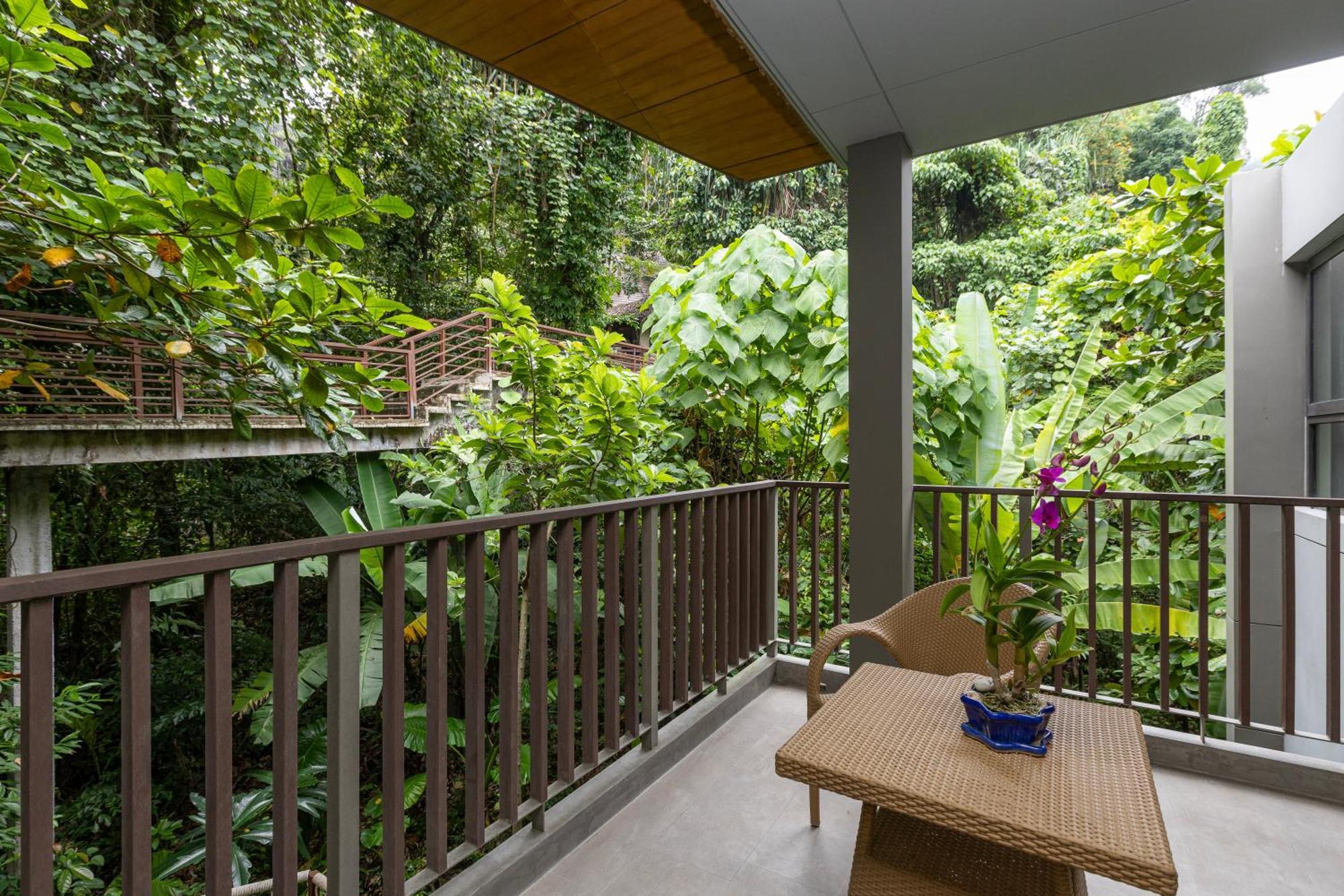 Khaolak Wanaburee Resort - Sha Extra Plus Khao Lak Exterior foto